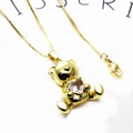 Collana con ciondolo a orsetto dorato con zircone a cuore e chiusura a moschettone - Set Collana Stile 3