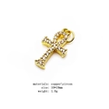 Detaillierte Makroansicht des 10x19mm Gold Ankh Kreuzanhängers mit Zirkonia-Besatz - Ägyptisches Ankh Kreuz Stil (5#)