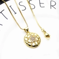 Goudvergulde boxketting met een ronde hanger met ster- en hartreliëf en zirkonia - Ster Strass Ronde Hanger Halsketting (11)