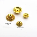 Vue détaillée de calottes en cuivre doré avec texture granuleuse pour bijoux DIY - Style à Grains de Perles (F12MM)