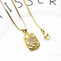 Vergulde box ketting met een rechthoekige ster hanger en ingezette zirkonia steentjes - 18+Halsketting (Vierkant Ster Zirkonia Kettingset)