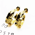 Golden C-shaped earrings with irregular hammered texture and polished wavy finish - Textured Hoop (3)