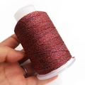Hilo trenzado metálico multicolor rojo púrpura oro en carrete de plástico blanco - Rojo Púrpura Oro Mezclado
