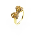 Detail eines 14k Gold-Schleifenrings mit Zirkonia-Besatz und feiner Cut-Out-Optik - Einstellbar Offen / Hohle Full Diamond Schleife Gold Stil (3)