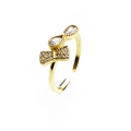 Detailansicht des verstellbaren Schleifenrings mit Zirkonia und 14k Goldbeschichtung - Einstellbar Offen / Doppelschleife Micro Pave Gold Stil (6)