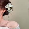 Élégante pince à cheveux fleur de lys bleu clair, accessoire esthétique doux pour l'été - Pince Crabe (28#) / 1 Pièce / Argent Vert