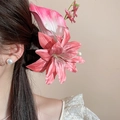 Grande pince à cheveux fleur de lys rose pour un style de coiffure d'été doux et élégant - Pince Crabe (63#) / 1 Pièce / Rose