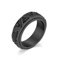 Detailansicht eines schwarzen matten Spinner-Rings mit altägyptischem Auge-des-Horus-Muster. - Größe 6 / Schwarz