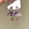 Detailed macro view of fan-shaped silver earrings with purple and pink zircon drops - No.1 Fan Tassel Style (HE27657) / Silver-Pink
