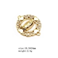 Detalle del colgante corazón de Virgen María dorado con circonitas para joyería - Estilo Virgen María Calado de Corazón (3)