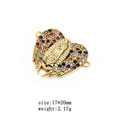 Vue détaillée du pendentif cœur Vierge Marie serti de zircons colorés et brillants - Style Ailes de Cœur 9 (4854444920742)