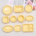 Set of 10 miniature light yellow resin plates and trays for DIY dollhouse decoration - Yellow