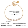 Detailed view of gold clover stainless steel bracelet with zircon charms and dimensions. - Five Flower Cluster Style (JDB0201314) / Gold