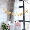 Goldene Happy Birthday Girlande mit Glitzer am Dekogitter für die Geburtstagsparty - Gold