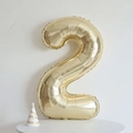 Grande palloncino dorato numero 2 da 40 pollici per decorazioni per feste e foto - Numero 2