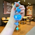 Portachiavi balena oceano blu con sabbia glitterata e campanello in mano - Stile Chiusura a Moschettone / Blu