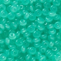 Hellgrüne Glas-Rechenschieberperlen mit glatter, lichtdurchlässiger Oberfläche - 50 Stück (3x6mm) / Seegrün