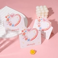 Biglietto d'auguri rosa con farfalla e motivi floreali per compleanni e festività - Farfalle in Volo / 9.8x13.6