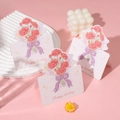 Drei Grußkarten mit rosa Nelken und Happy Ending Aufschrift auf rosa Untergrund - Happy End / 9.8x13.6
