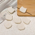 Schattige crèmewitte hars kattenhoofd kraal voor DIY telefoonhoesjes en schoenbedels - Gevlekte kat / 5 Stuks / Wit