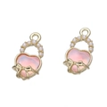 Dettaglio pendente a cuore rosa con fiocco dorato, arco di perle e cornice metallica - 10*19MM / Oro Rosa