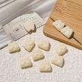 Crèmekleurige kattenhars bedeltjes voor DIY sieraden en telefoonhoesje accessoires - Geest Kat / 10 Stuks Verpakking / Broken Wit
