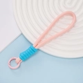 Lanière de porte-clés tressée rose et bleu avec boucle d'anneau à ressort en métal rose - Style 05