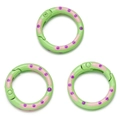 Drie gekleurde ronde veerringen met handgeschilderde stippen voor DIY-accessoires - 1 Stuk / Groen