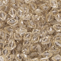 Makroansicht transparenter Acryl-Rautenperlen mit goldenem Wellenrand für DIY-Schmuck - Rauten-Wellenmuster Stil (AC3931) / 10er Pack