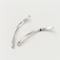 Macro-opname van zilveren gedraaide metalen staven voor het maken van DIY-sieraden en oorbellen - 30mm/Gat 1,5mm/Ca. 8g (10 Stuks/Verpakking) / Witgoud