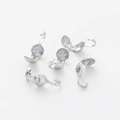 Detailed macro view of 18k silver plated shell-shaped jewelry clasps and crimp covers - Shell Shape / 20 Pieces (5x10mm) / White Gold