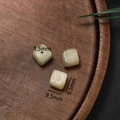 Geschnitzte Bodhi-Perlen mit Katzenpfote und Schleife, 9,5mm DIY Schmuckzubehör Teile - Stil 16 (9.5*9.5mm/Öffnung 1.5mm)