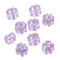 Detalle de nueve cuentas de trébol violeta translúcidas con corte facetado para joyería - Púrpura Transparente