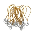 Nahaufnahme goldener Handyschnüre aus Polyester mit silbernen Metallverschlüssen - Länge ca. 6cm / Gold