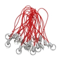 Nahaufnahme von roten geflochtenen Handyschnüren mit silbernen Ringen und Metallhülsen - Länge ca. 6cm / Rot