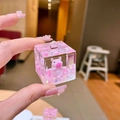Figurine de cochon rose dans un cube liquide flottant en acrylique pour sac - Sans Boucle - Style Assis Rose