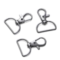Gedetailleerde close-up van drie donkergrijze karabijnsluitingen met D-ring op witte achtergrond - 5 Stuks Per Pak / Gunmetal