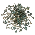 Vintage legering sleutelhangers met groene patina afwerking voor DIY-sieraden - 20g/Pak (Ongeveer 7-85mm) / Matcha Groen
