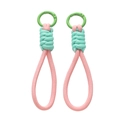 Detail van roze en muntgroen gevlochten polsbandje met lichtgroene plastic ring sluiting - Roze Met Groene Gesp (AC3021)