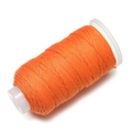 Detailansicht einer 1,2mm orangefarbenen Baumwollschnur auf Spule für DIY-Webarbeiten - 10m/Packung (ca. 9g) / Oranger Stil(M45)