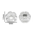 Dettagli macro di coppette per perle da 6mm in argento 925 con motivo a foglie inciso - Argento Tailandese Stile 7 (Circa 2g) / 2 pezzi