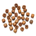 Perles en bois carrées marron avec grain naturel pour bijoux et artisanat DIY - 100 Pièces/Paquet (6*6,5 mm/Trou 2 mm) / Marron Jaune