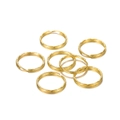 Nahaufnahme der goldenen geprägten Flachschlüsselringe mit doppellagigem Metall-Spiraldesign - 1.4*25mm / Gold