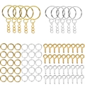 Détail macro du kit bijoux DIY avec porte-clés argentés, dorés et pitons à vis - Or & Argent (1370)
