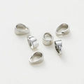 Macro shot of 6 polished white gold-plated pendant bails for DIY jewelry making - 3x5x6.7mm (20 Pieces/Pack) / Platinum Color-Preserving Real Gold