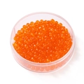 Vue de dessus de perles de rocaille orange transparentes 4mm dans une boîte ronde - 4mm/300pcs/24g / Orange Vif