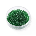 Détail de perles de rocaille en verre vert de 4 mm dans une boîte de rangement ronde - 4mm/300pcs/24g / Vert