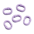 Lot de cinq anneaux ovales violets en métal mat avec détail de cœur pour bijoux DIY - Violet