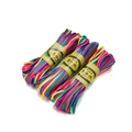 Detail van kleurrijke koordrollen met kleurverloop voor DIY-knutselwerk en knopen - Nr. 5 Koord / Regenboog