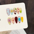 Faux ongles amande artisanaux avec relief floral 3D et motifs à pois colorés - XS / Multicolore (Amande Moyenne)